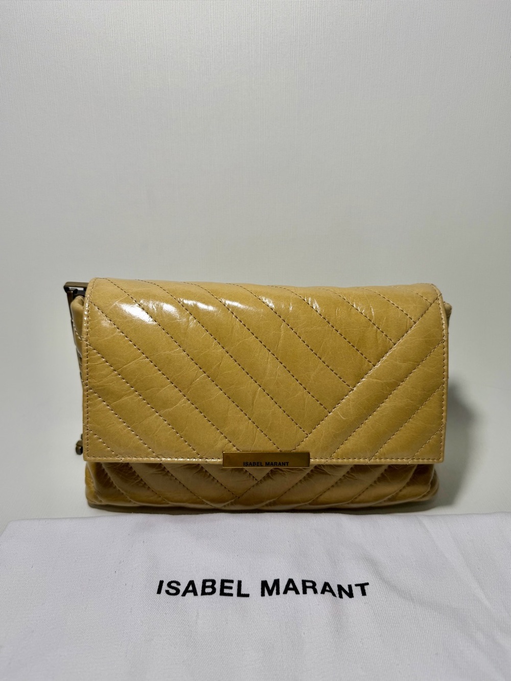 ISABEL MARANT
Quilted Leather Shoulder Bag